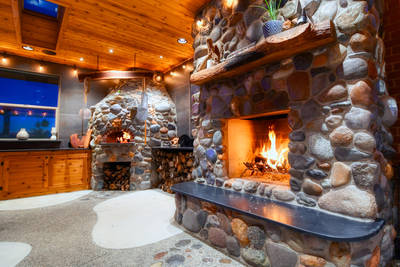 River Rock Fireplace and Pizza Oven